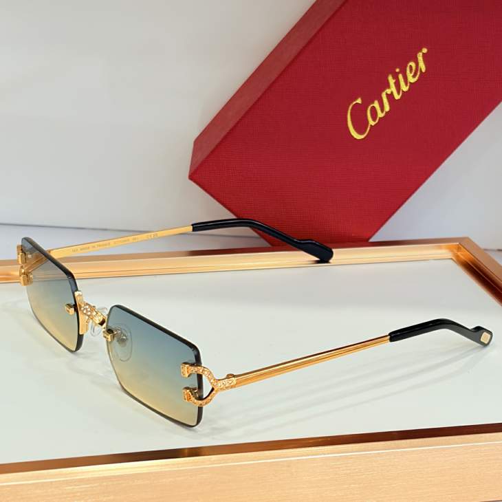 Picture of Cartier Sunglasses _SKUfw80879475fw